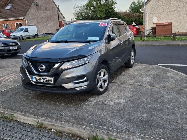 Nissan Qashqai MPV, Diesel, 2018, Grey