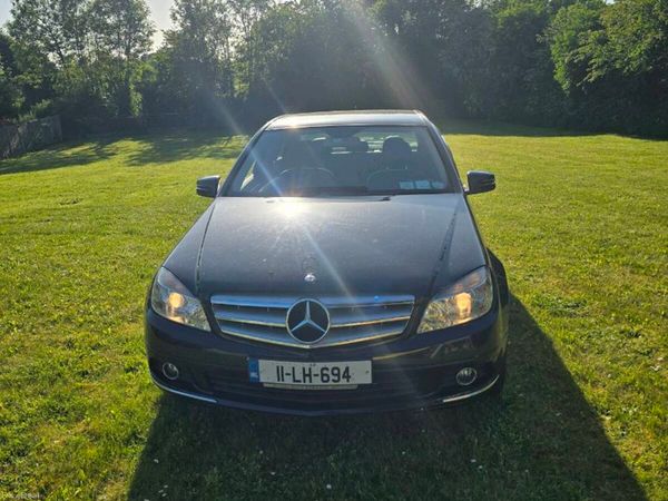 Mercedes-Benz C-Class Saloon, Diesel, 2011, Blue