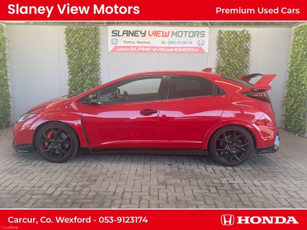 Honda Civic Hatchback, Petrol, 2016, Red