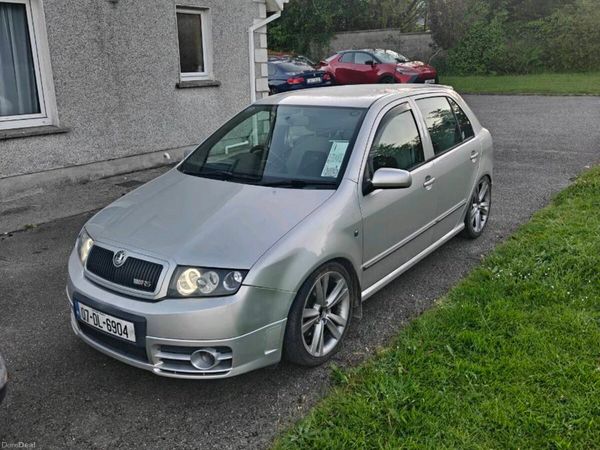 Skoda Fabia Hatchback, Diesel, 2007, Silver
