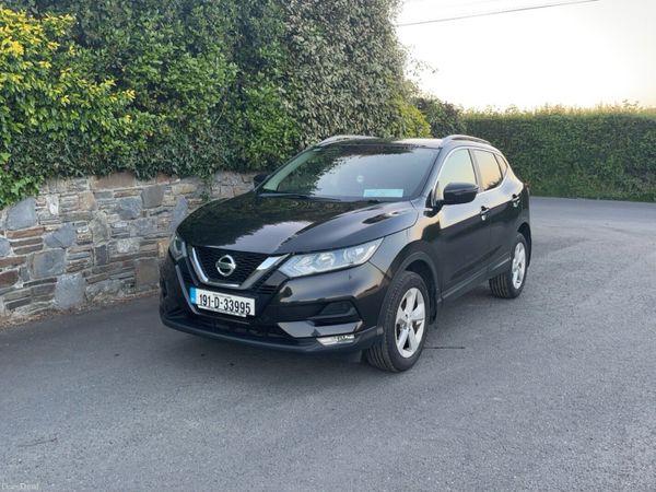 Nissan Qashqai MPV, Diesel, 2019, Black