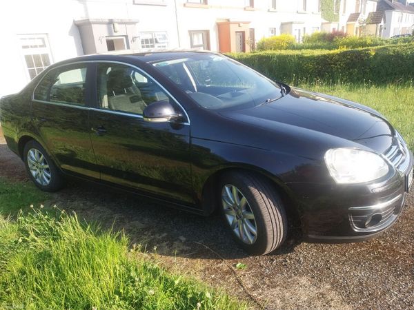 Volkswagen Jetta Saloon, Diesel, 2009, Black