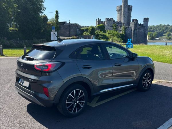 Ford Puma MPV, Petrol Hybrid, 2021, Grey
