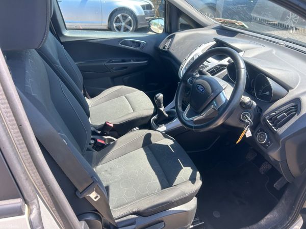 Ford B-Max Hatchback, Petrol, 2013, Silver