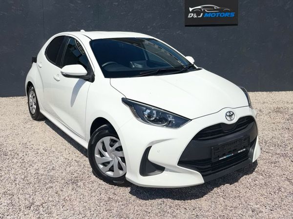 Toyota Yaris Hatchback, Petrol, 2021, White