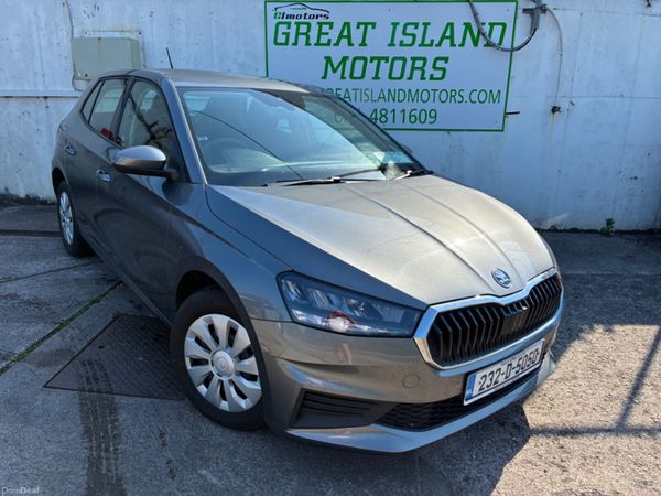 Skoda Fabia Hatchback, Petrol, 2023, Grey
