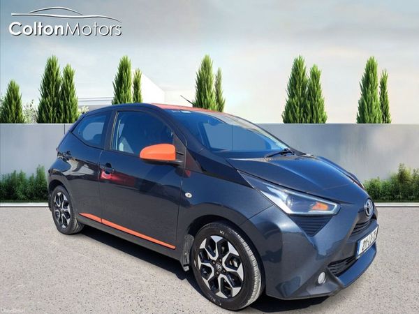 Toyota Aygo Hatchback, Petrol, 2021, Grey