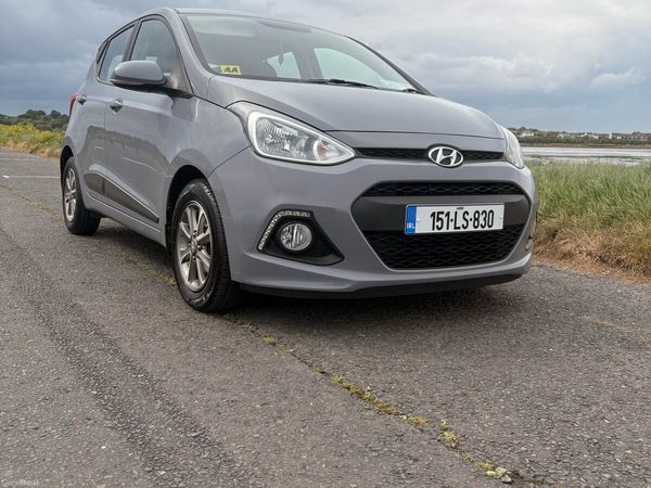 Hyundai i10 Hatchback, Petrol, 2015, Grey