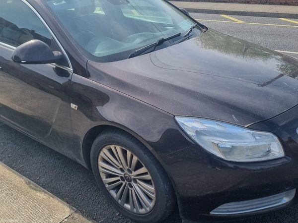 Opel Insignia MPV, Diesel, 2012, Brown