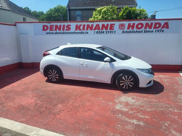 Honda Civic Hatchback, Diesel, 2014, White
