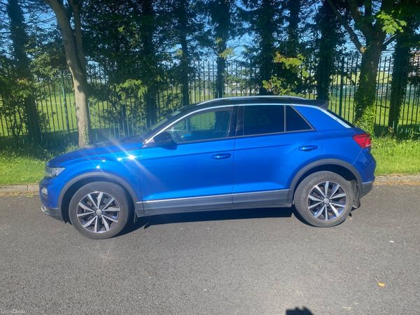 Volkswagen T-Roc SUV, Petrol, 2018, Blue