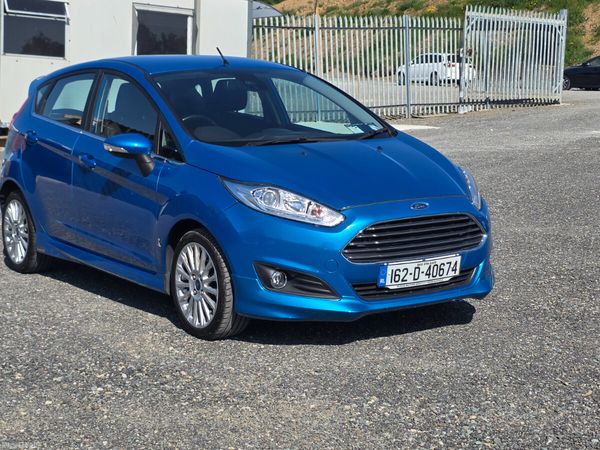 Ford Fiesta Hatchback, Petrol, 2016, Blue
