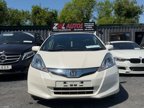 Honda Fit Hatchback, Petrol Hybrid, 2012, White