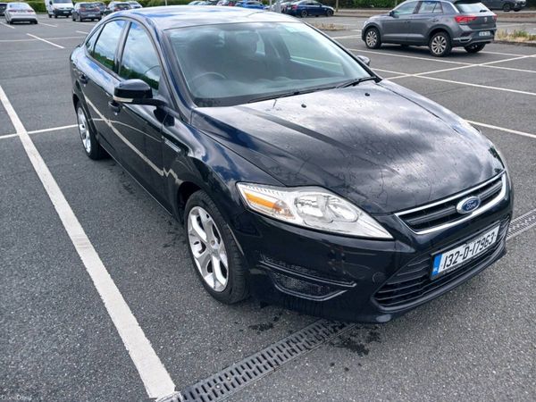 Ford Mondeo Hatchback, Diesel, 2013, Black
