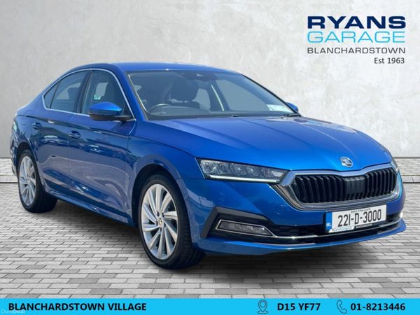 Skoda Octavia Saloon, Diesel, 2022, Blue