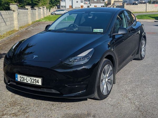 Tesla Model Y Hatchback, Electric, 2023, Black