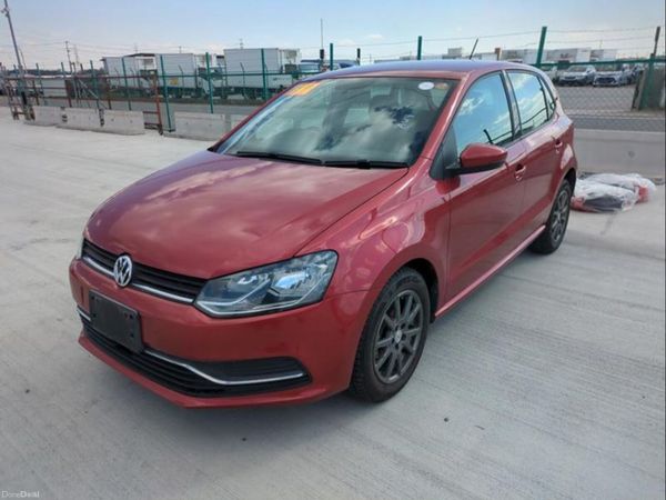 Volkswagen Polo Hatchback, Petrol, 2016, Red