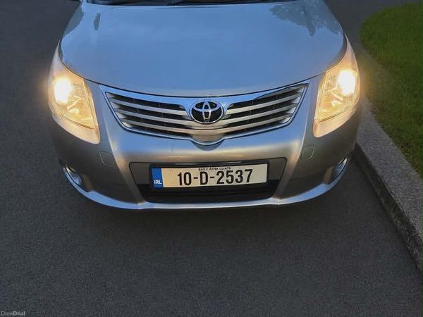 Toyota Avensis Saloon, Diesel, 2010, Grey
