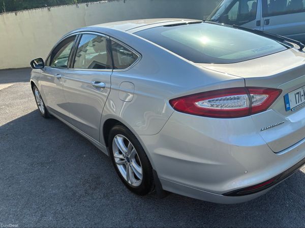 Ford Mondeo Hatchback, Diesel, 2017, Grey