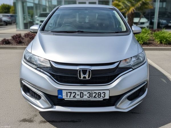 Honda Fit Hatchback, Petrol Hybrid, 2017, Silver