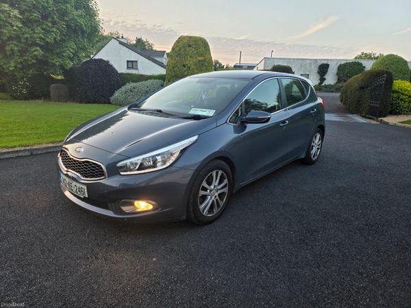 Kia Ceed Hatchback, Diesel, 2014, Blue
