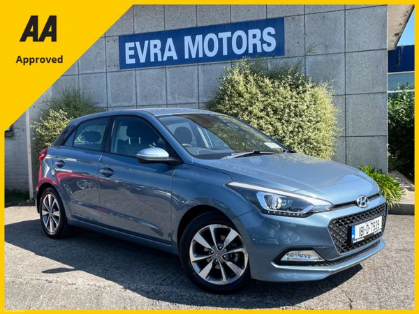 Hyundai i20 Hatchback, Petrol, 2018, Blue