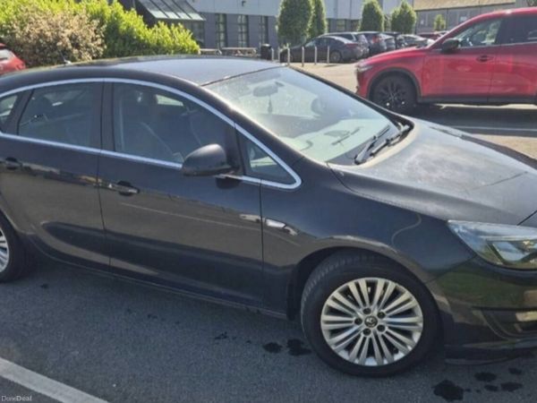 Vauxhall Astra Hatchback, Diesel, 2014, Black