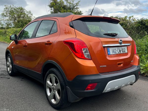 Opel Mokka SUV, Diesel, 2014, Red