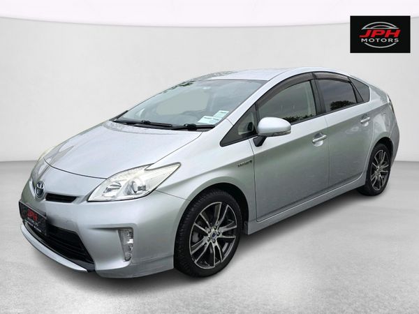 Toyota Prius Hatchback, Petrol Hybrid, 2013, Silver