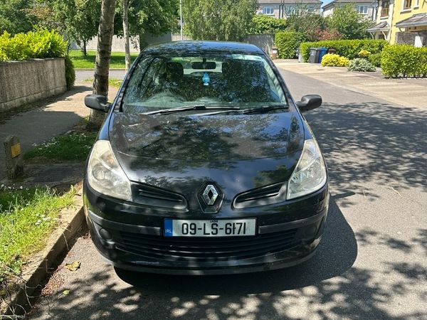 Renault Clio Hatchback, Diesel, 2009, Black