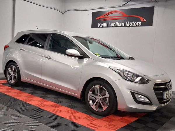 Hyundai i30 Estate/Jeep, Diesel, 2016, Silver