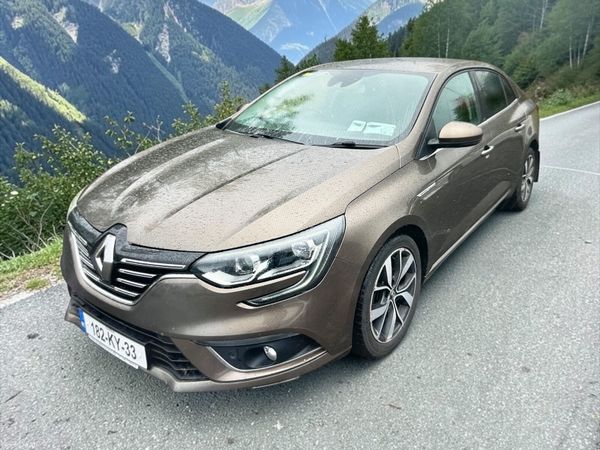 Renault Megane Saloon, Diesel, 2018, Brown