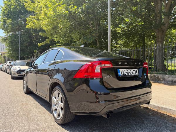 Volvo S60 Saloon, Petrol, 2013, Black