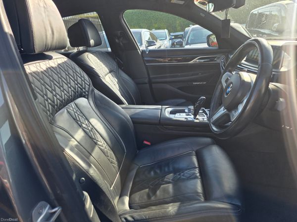 BMW 7-Series Saloon, Petrol Plug-in Hybrid, 2017, Grey