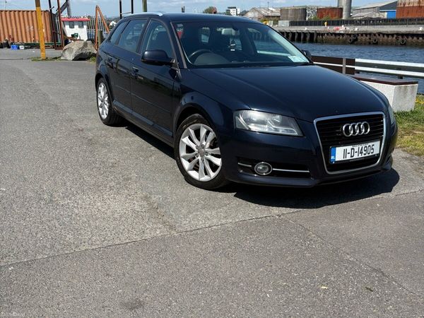 Audi A3 Hatchback, Diesel, 2011, Blue