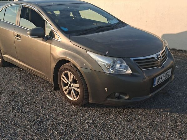Toyota Avensis Saloon, Diesel, 2010, Green