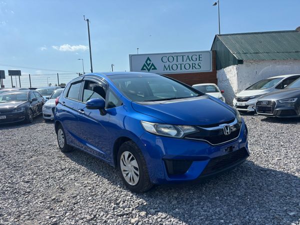 Honda Fit Hatchback, Petrol, 2015, Blue
