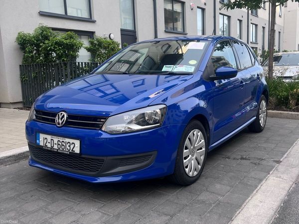 Volkswagen Polo Hatchback, Petrol, 2012, Blue