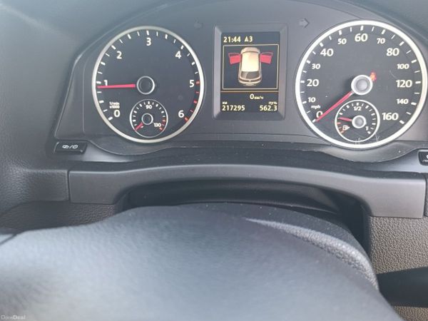 Volkswagen Tiguan SUV, Diesel, 2015, Grey