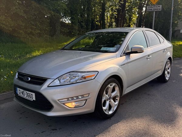 Ford Mondeo Hatchback, Diesel, 2012, Silver