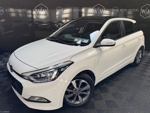 Hyundai i20 Hatchback, Petrol, 2018, White