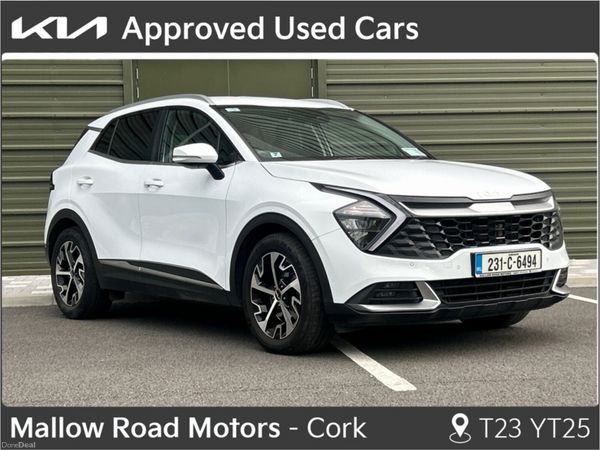 Kia Sportage MPV, Diesel Hybrid, 2023, White