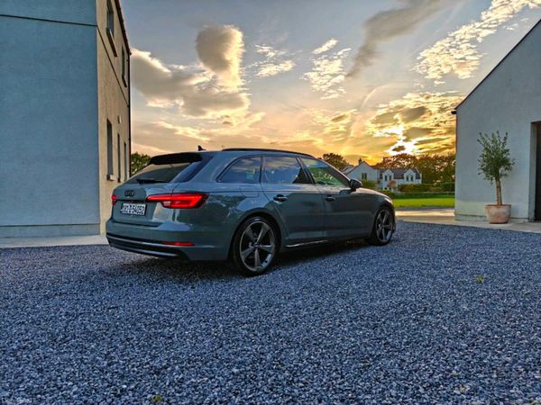 Audi A4 Estate, Petrol, 2018, Grey