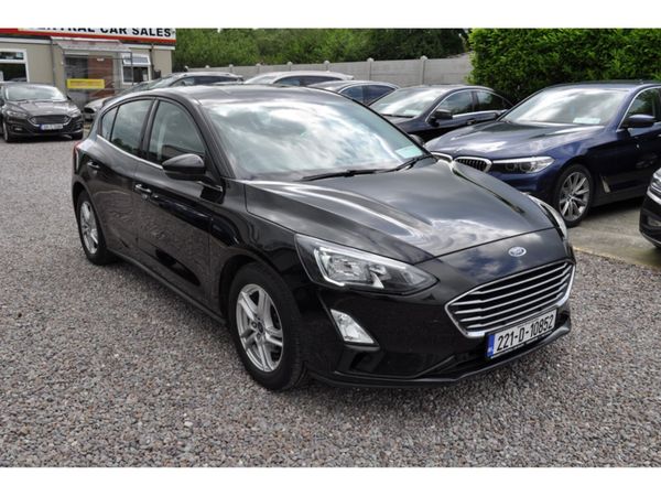 Ford Focus Hatchback, Diesel, 2022, Black