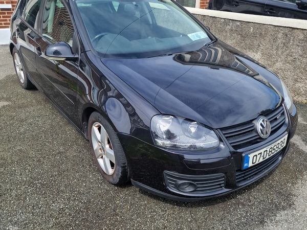Volkswagen Golf Hatchback, Petrol, 2007, Black