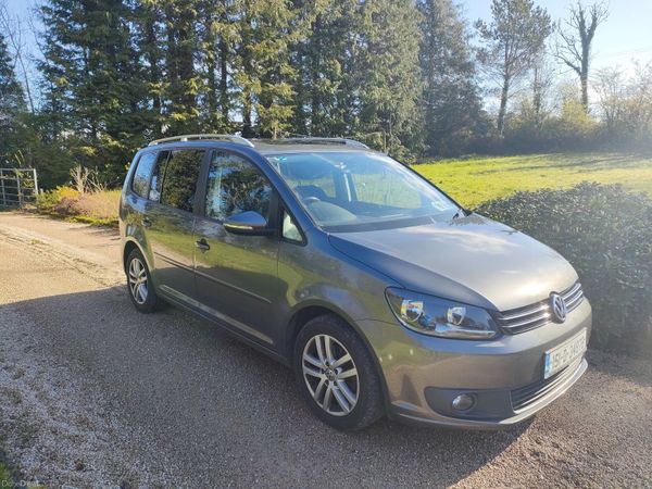 Volkswagen Touran MPV, Diesel, 2015, Grey