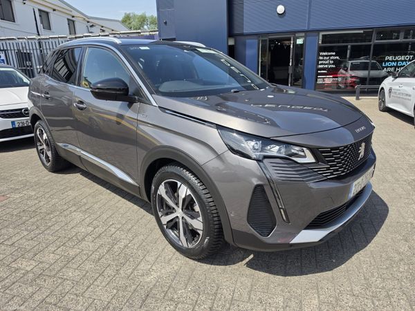 Peugeot 3008 MPV, Petrol, 2022, Grey