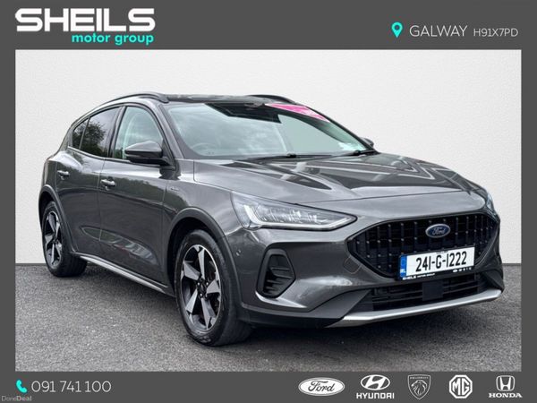 Ford Focus Hatchback, Petrol, 2024, Grey
