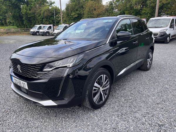 Peugeot 3008 MPV, Petrol, 2022, Black