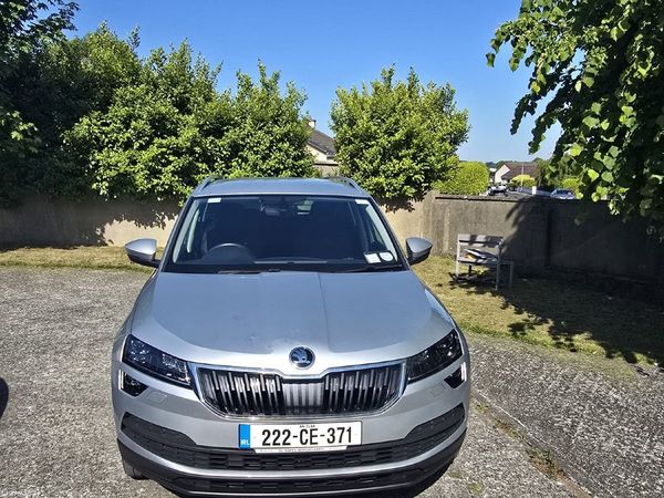 Skoda Karoq SUV, Petrol, 2022, Grey